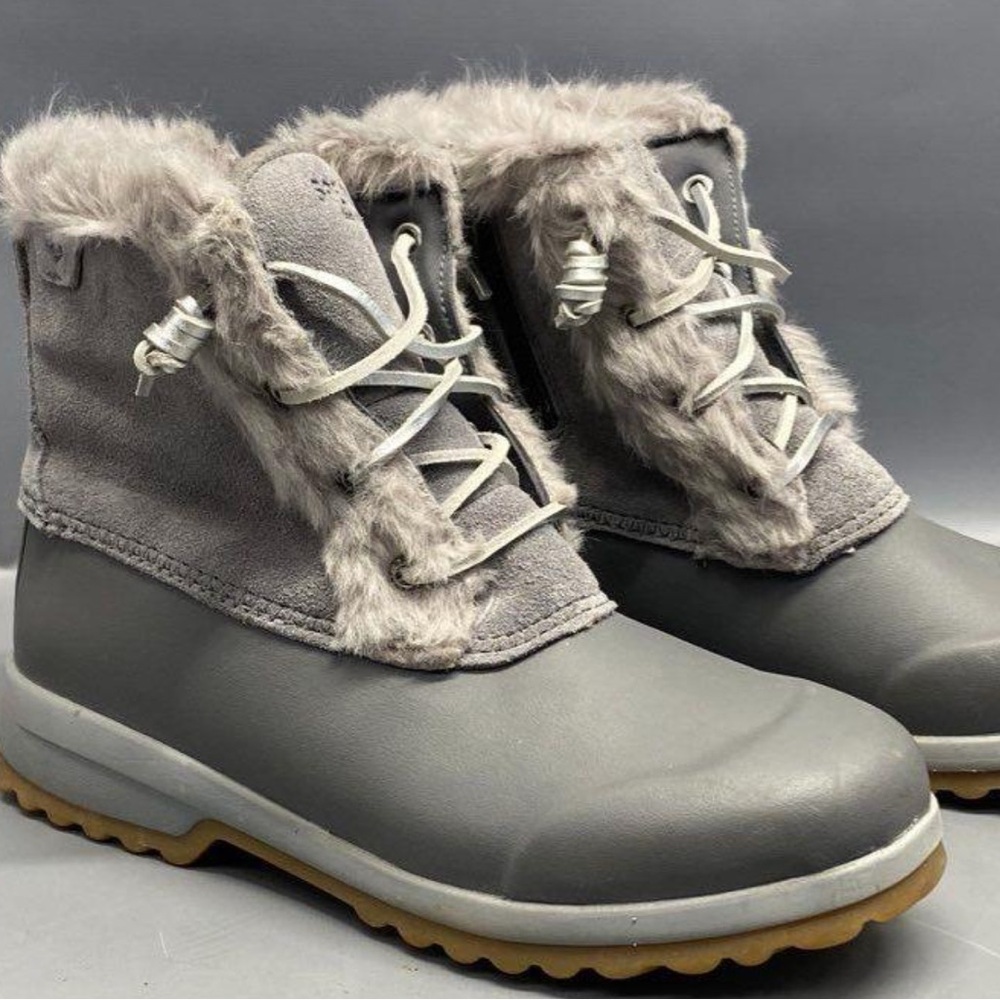Sperry Thinsulate Faux Fur Gray Lace up Boots